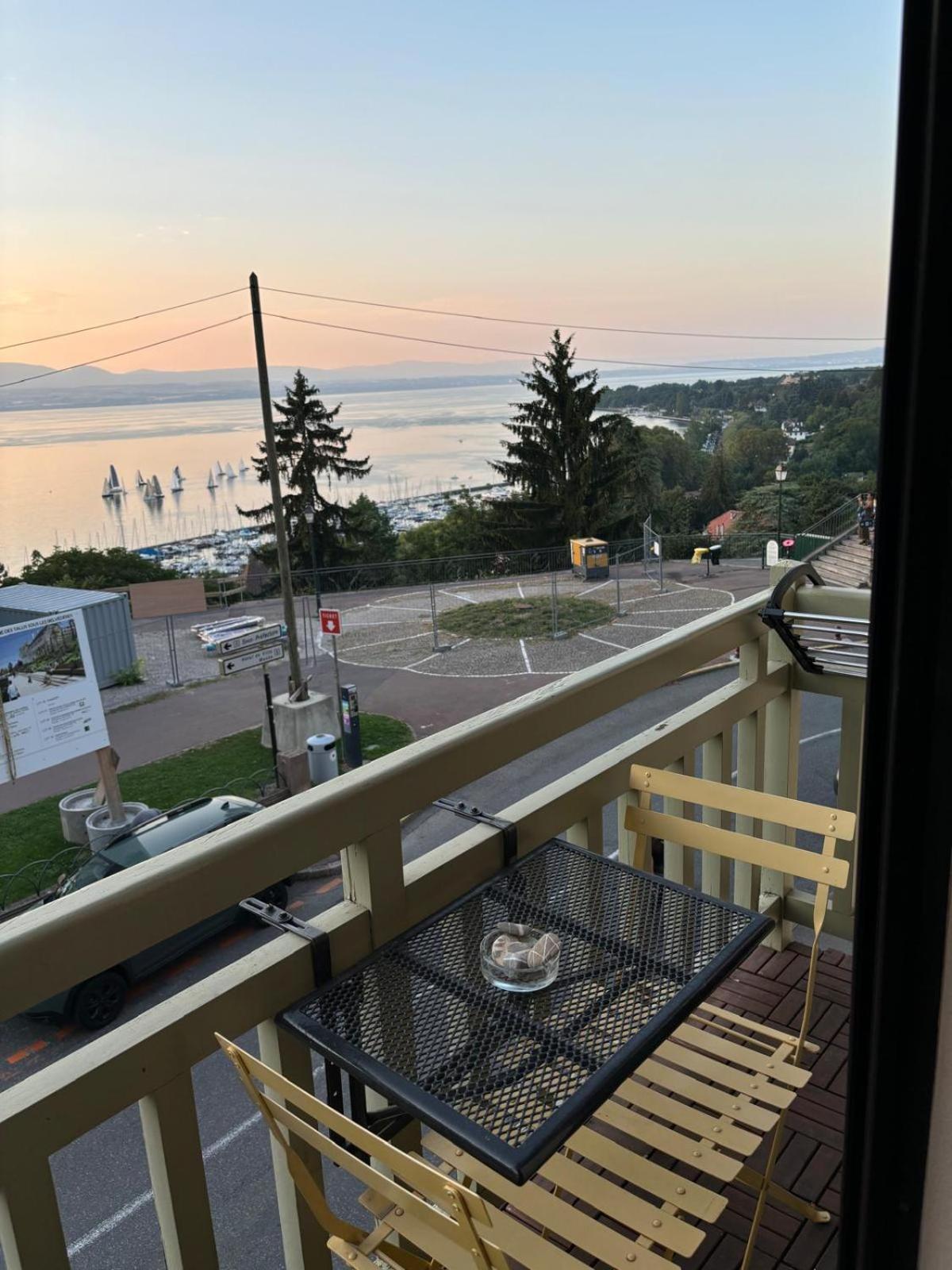 Petit Studio Hyper Centre Vue Lac Thonon-O-Phil-De-L-Eau Dış mekan fotoğraf
